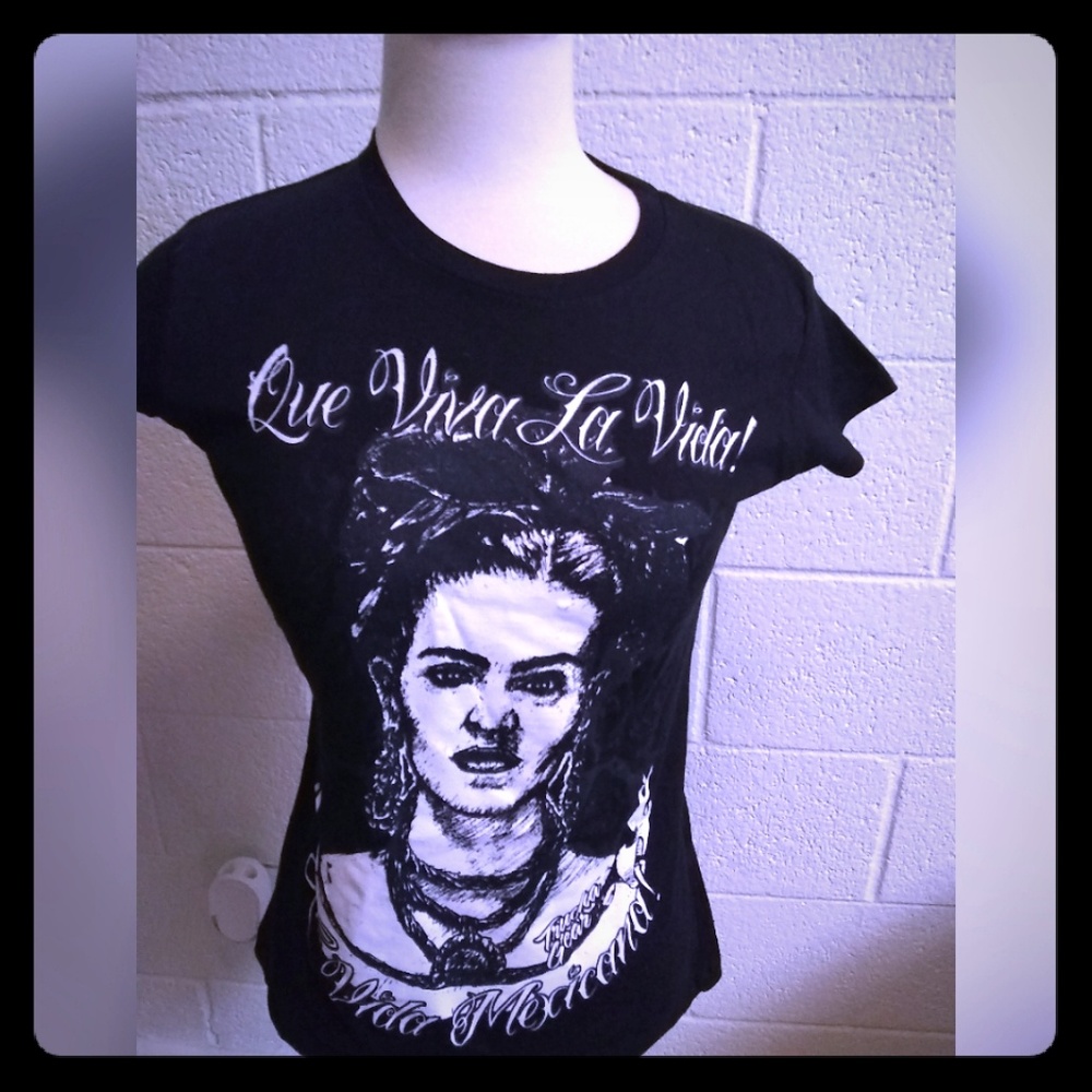 Frida Kahlo tee